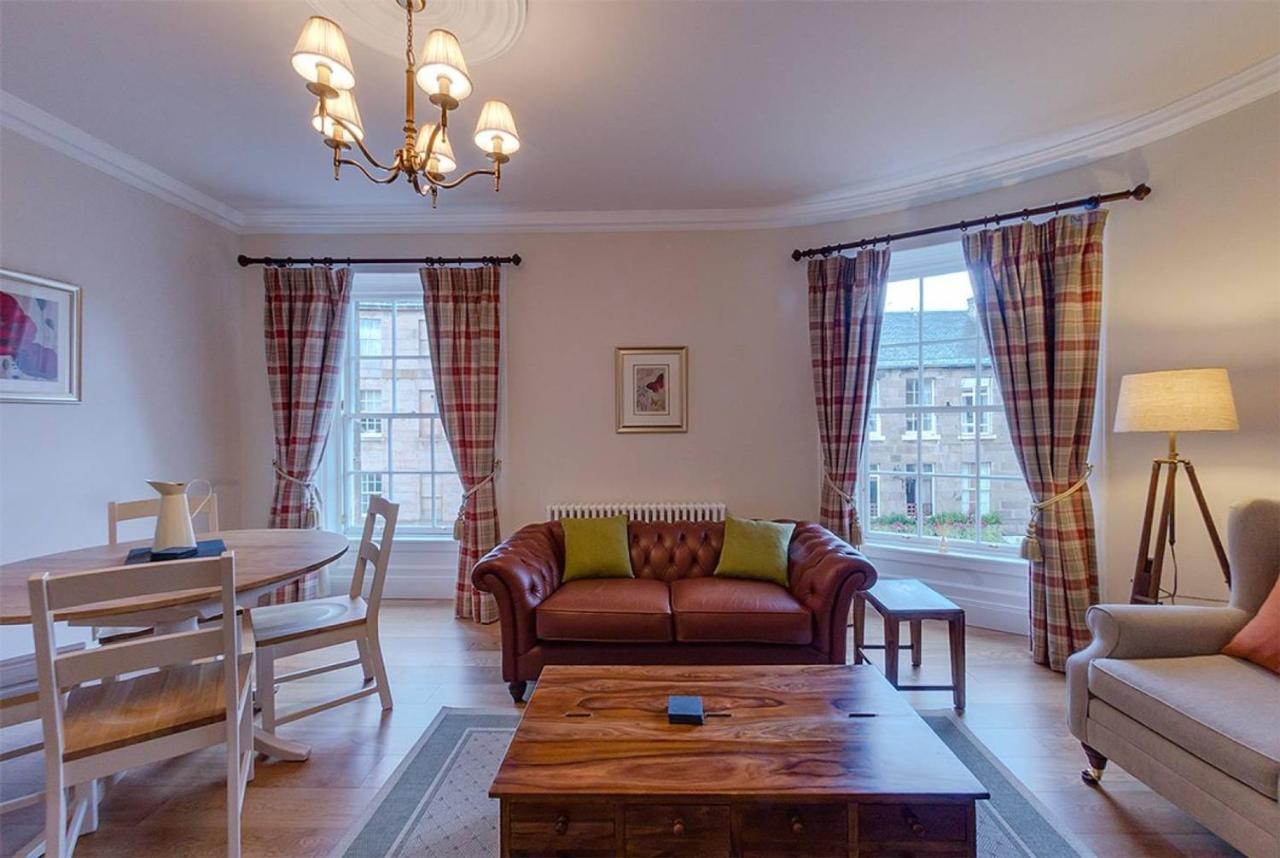Joivy Stylish Apt In Trendy New Town Location Единбург Екстер'єр фото