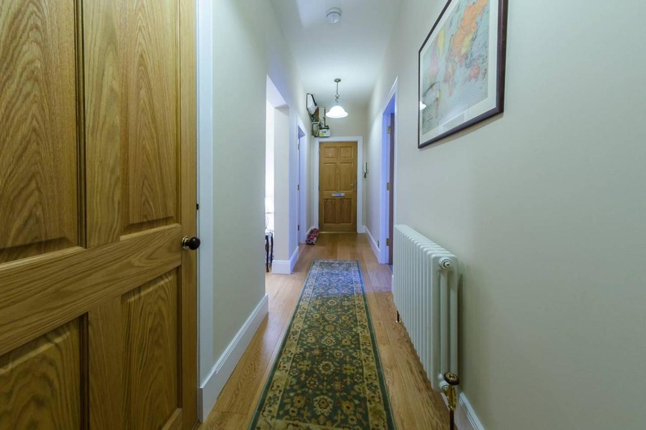 Joivy Stylish Apt In Trendy New Town Location Единбург Екстер'єр фото